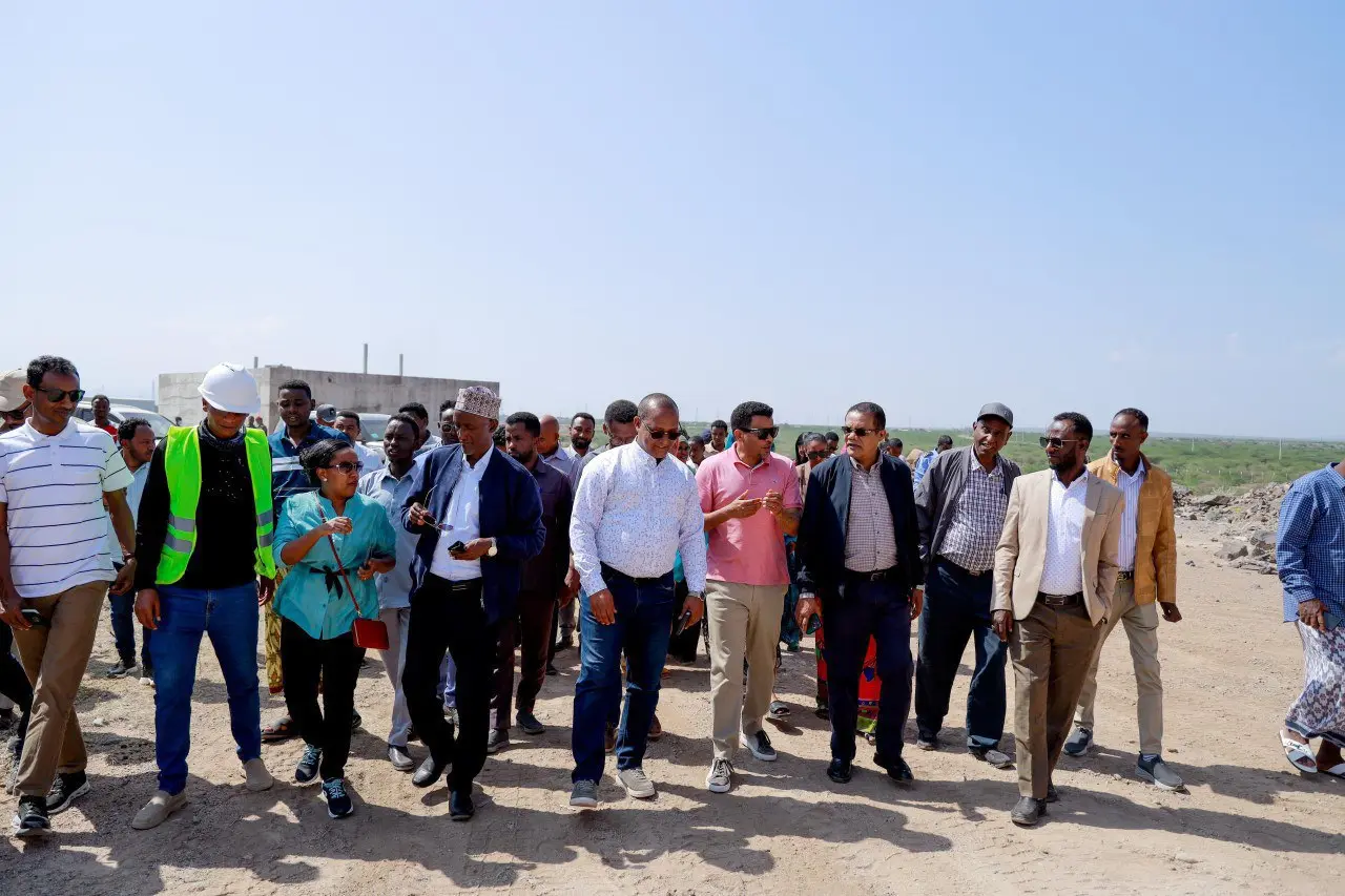 Senior government officials visited the Awash oil depot link railway connection